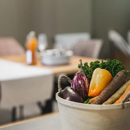 Hissla Le Schlupf & La Perle Daire Riquewihr